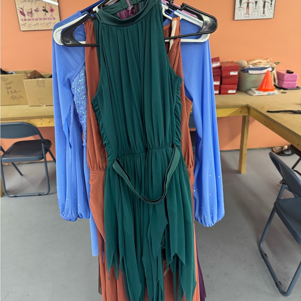 Weissman Green Pleated Tie Front Sundress